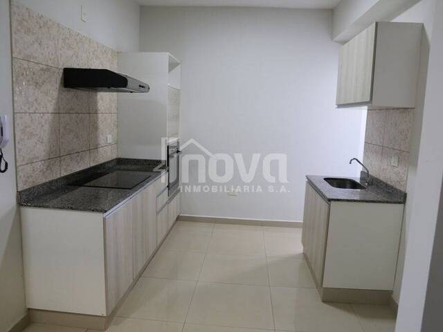 #167 - Departamento para Alquiler en Ciudad del Este - PY-10