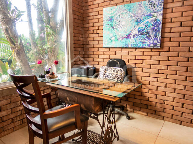 #236 - Casa para Venta en Ciudad del Este - PY-10 - 2