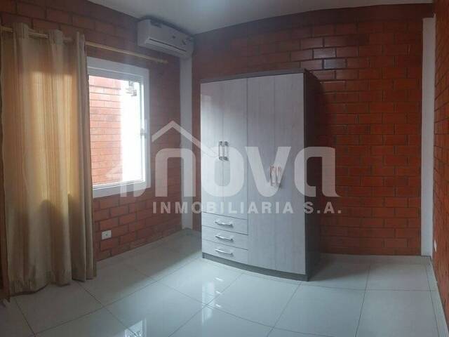 #242 - Casa para Venta en Ciudad del Este - PY-10
