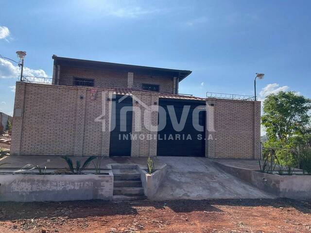 #321 - Casa para Venta en Ciudad del Este - PY-10