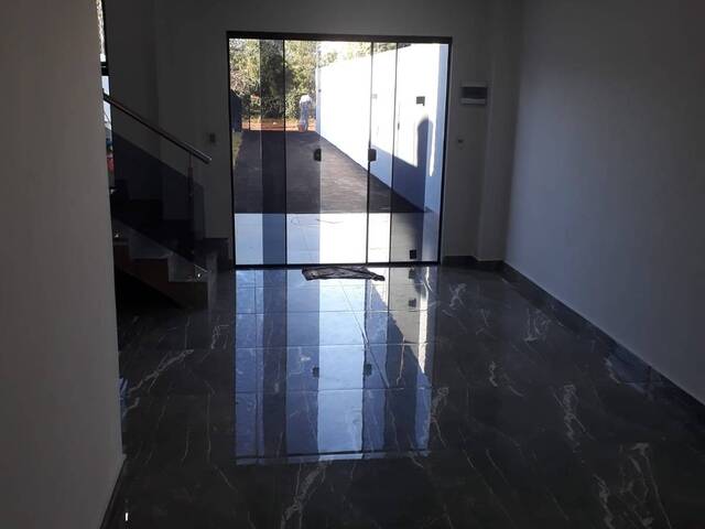 #389 - Casa para Venta en Ciudad del Este - PY-10