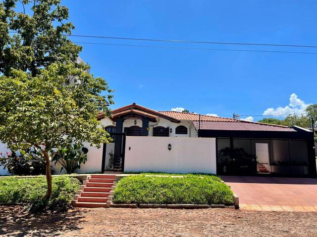 #399 - Casa para Alquiler en Ciudad del Este - PY-10 - 2