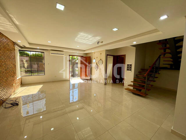 #401 - Casa para Venta en Ciudad del Este - PY-10