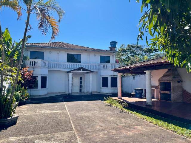 #424 - Casa para Venta en Presidente Franco - PY-10 - 2