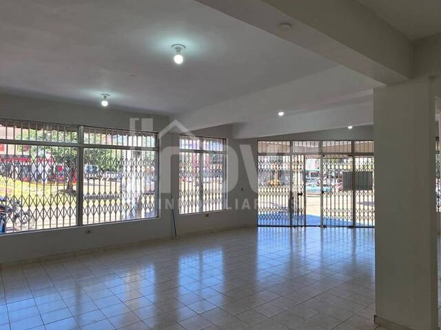 #454 - Oficina para Alquiler en Ciudad del Este - PY-10