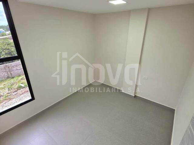 #489 - Departamento para Alquiler en Ciudad del Este - PY-10